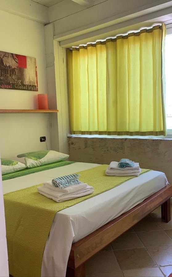 Le Tre Civette Bed & Breakfast Лече Екстериор снимка