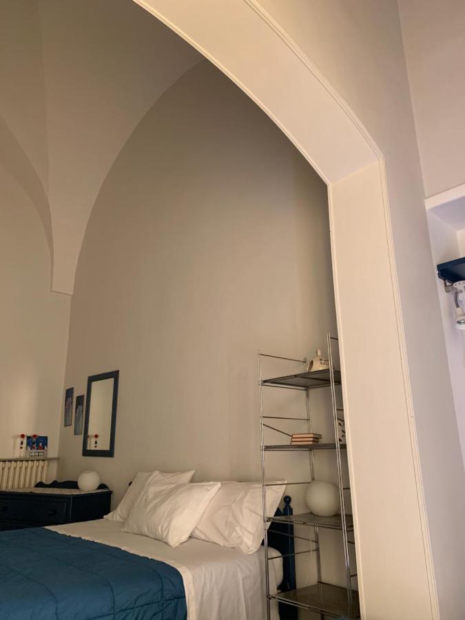 Le Tre Civette Bed & Breakfast Лече Екстериор снимка