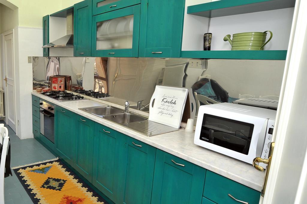Le Tre Civette Bed & Breakfast Лече Екстериор снимка