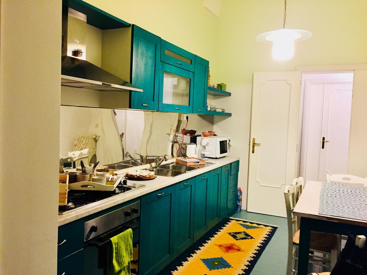 Le Tre Civette Bed & Breakfast Лече Екстериор снимка